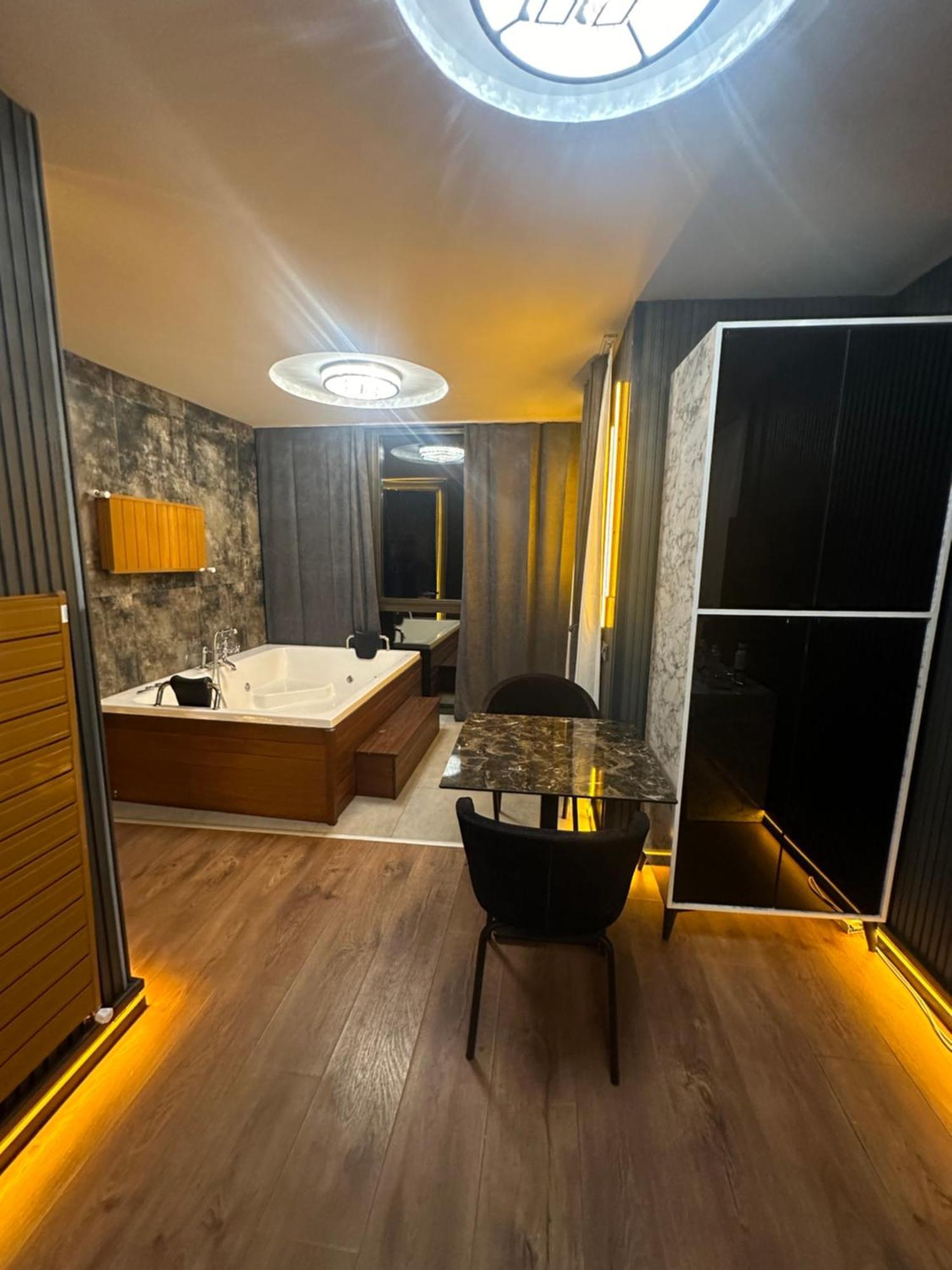 New Arcadia Suites Taksim อิสตันบูล ภายนอก รูปภาพ